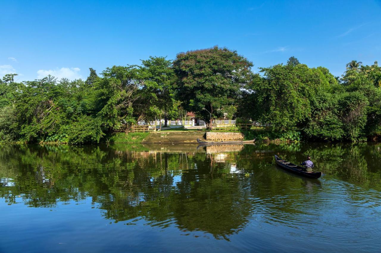 Akkara Homestay & Ayurveda Котаям Екстериор снимка